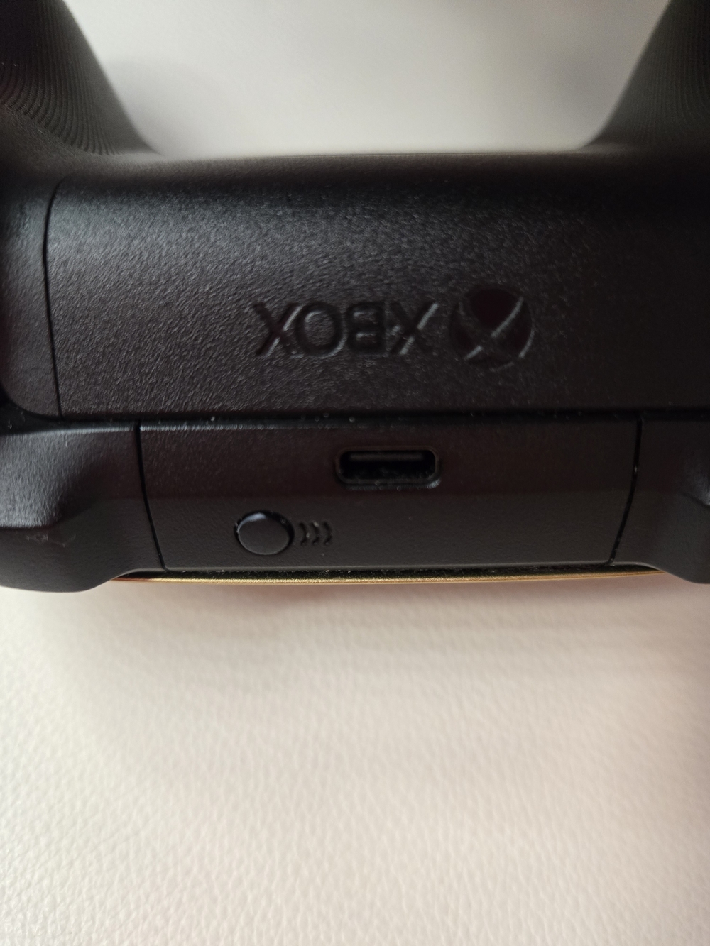 Wireless Controller (Black) - Official Console Controller